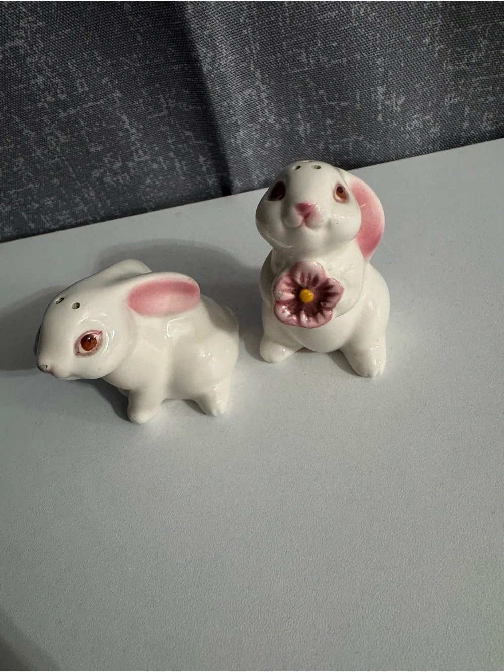 Vintage Avon Ceramic Bunny salt and pepper set with Pink Accents